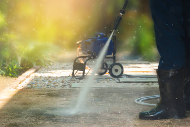 Best Gutter Cleaning  in Oakridge, OR